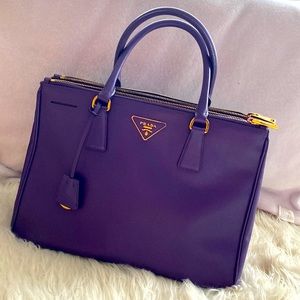 Prada shoulder/ crossbody Safianao Leather